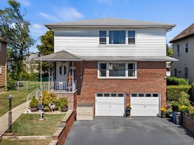 296 Delawanna Ave, Clifton, NJ, 07014