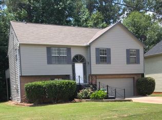 3615 Woods Dr, Decatur, GA 30032