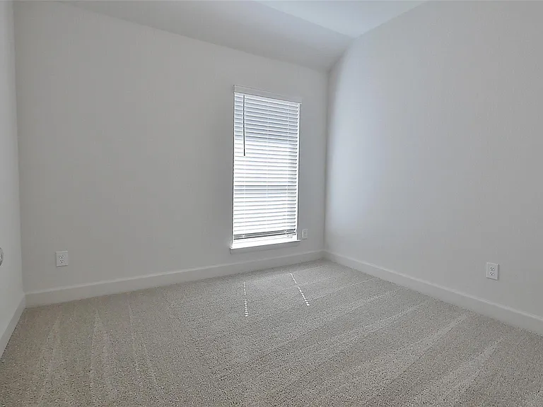 2819 Orange Leaf Dr — Photo 17