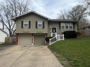 5035 Overton Ave, Kansas City, MO 64133