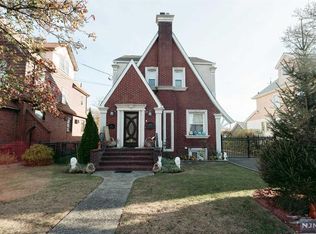 6 Marilyn Pl, Clifton, NJ 07011
