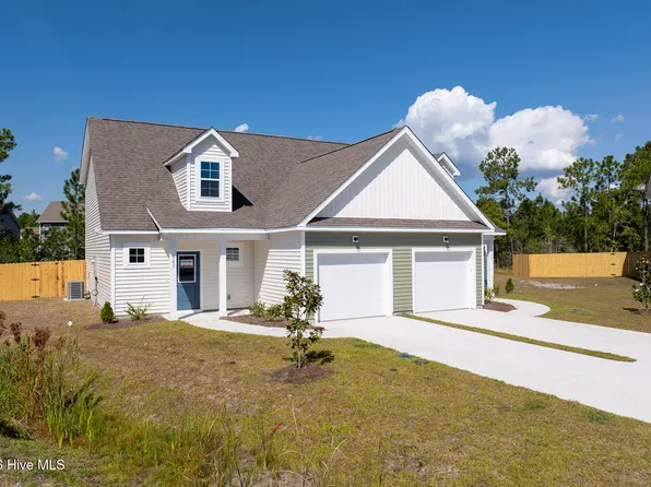 303 Coastal Reef Court, Holly Ridge, NC 28445