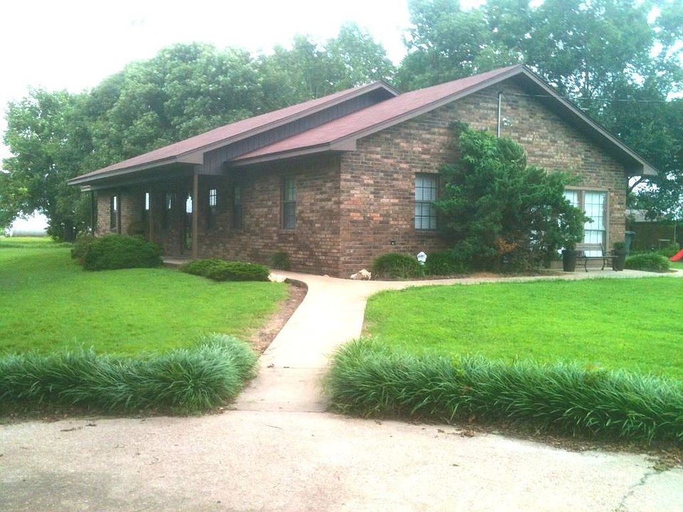 2nd image of 760 County Road 905