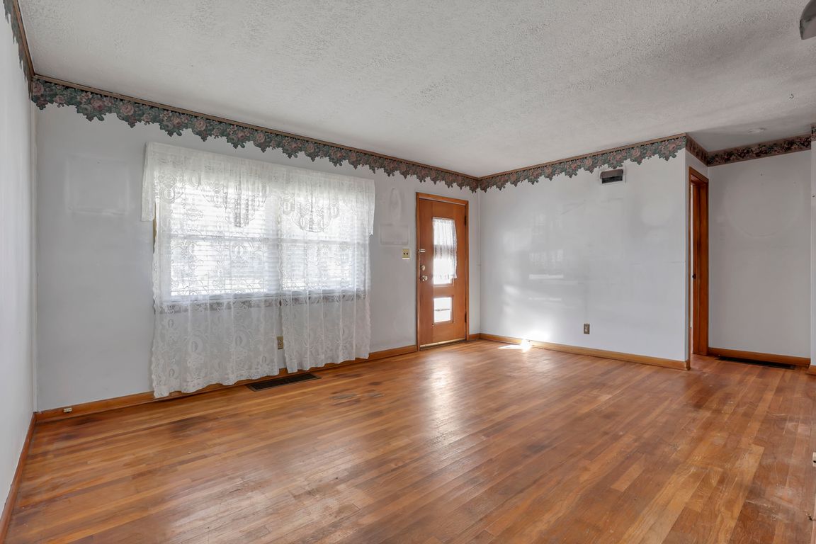 next background image