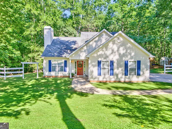 115 Paces Landing Trl, Newnan, GA 30263
