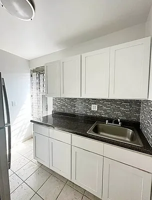 Rented by BRICK & GALO REALTY CORP | media 1