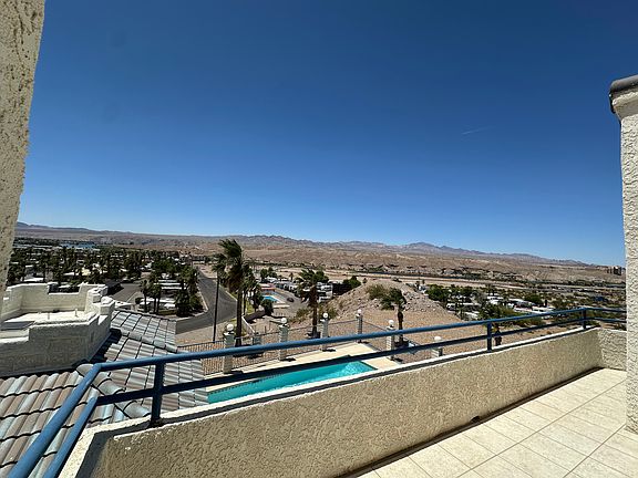 5th image of 2022 Merrill Ln Unit 3A