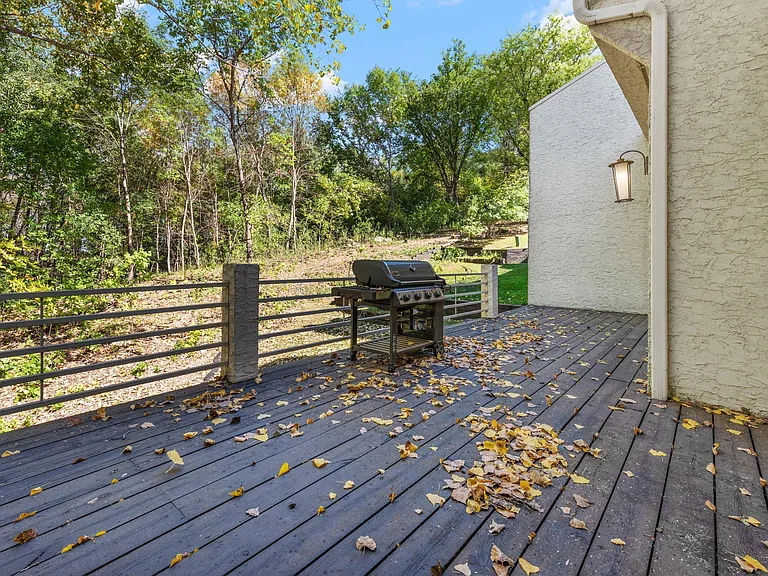 11730 Vista Dr — Photo 42