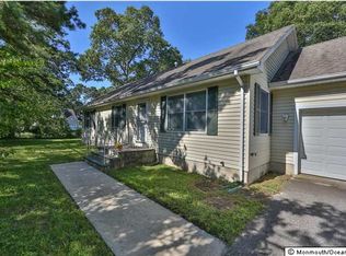 64 Gouverneur Ave, Toms River, NJ 08753