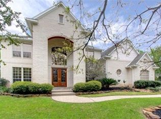 2 Julian Woods Pl, Spring, TX 77382