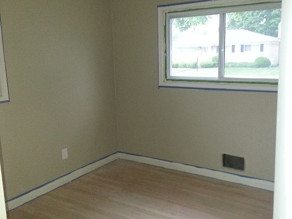 5th image of 25777 Beech Ct