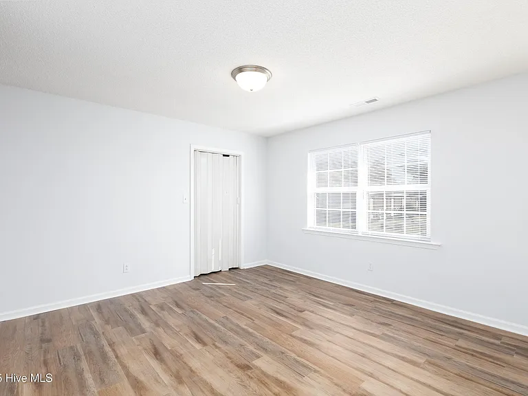 2322 Indian Dr #B7 — Photo 9