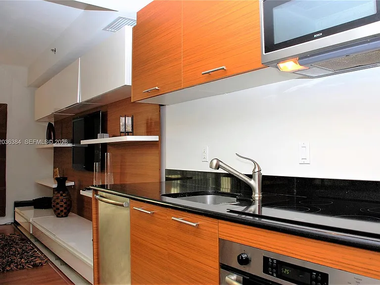 50 Biscayne Blvd #2109 — Photo 3