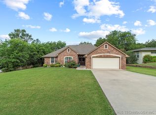 1805 S Broadway Blvd, Ada, OK 74820