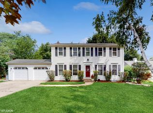 420 E Carpenter Dr, Palatine, IL 60074