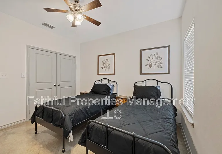 14235 County Road 452 #14 — Photo 6