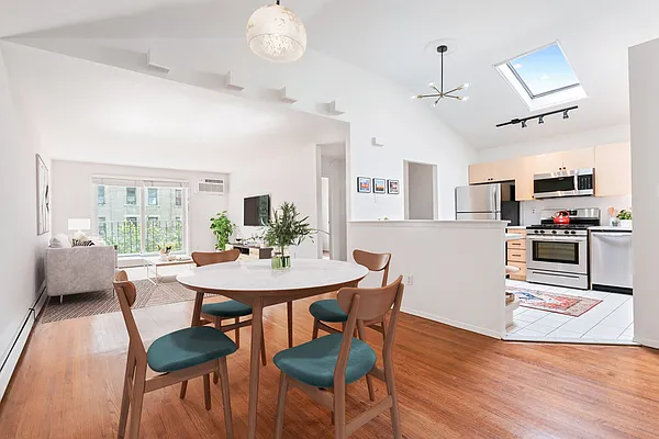 Sold by Compass | media 1