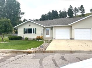 336 Cottage Hill Ln, Spearfish, SD 57783