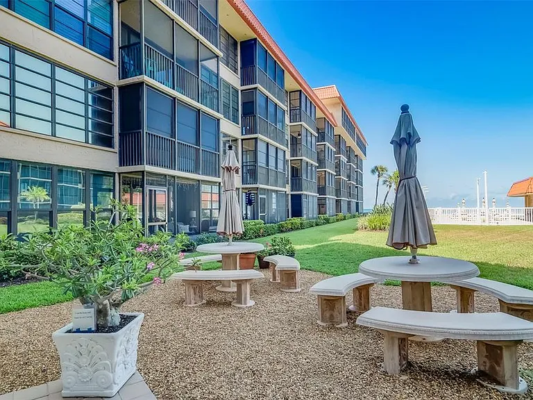 17580 Gulf Blvd #412 — Photo 43
