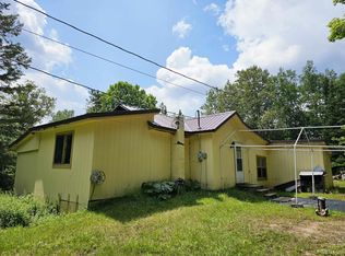 350 Cedardale 28th Rd, Cornell, MI 49818