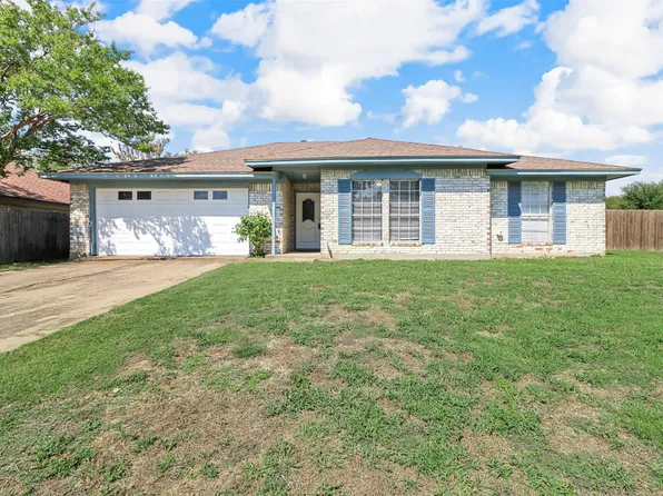 14511 Seminole St, Balch Springs, TX 75180