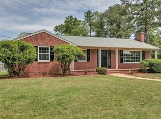 508 Walnut Ave, Colonial Heights, VA 23834