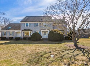 239 Gosnold St, Hyannis, MA 02601