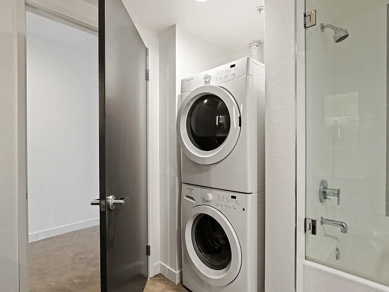 In-Suite Washer & Dryer