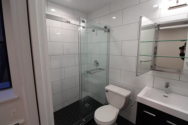 Rented by Blip LLC | media 18