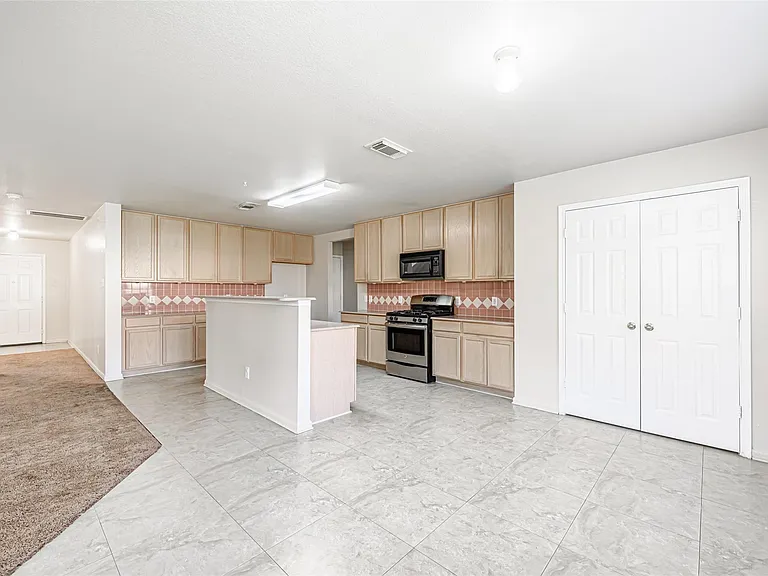 20926 Kenna Cove Ln — Photo 14