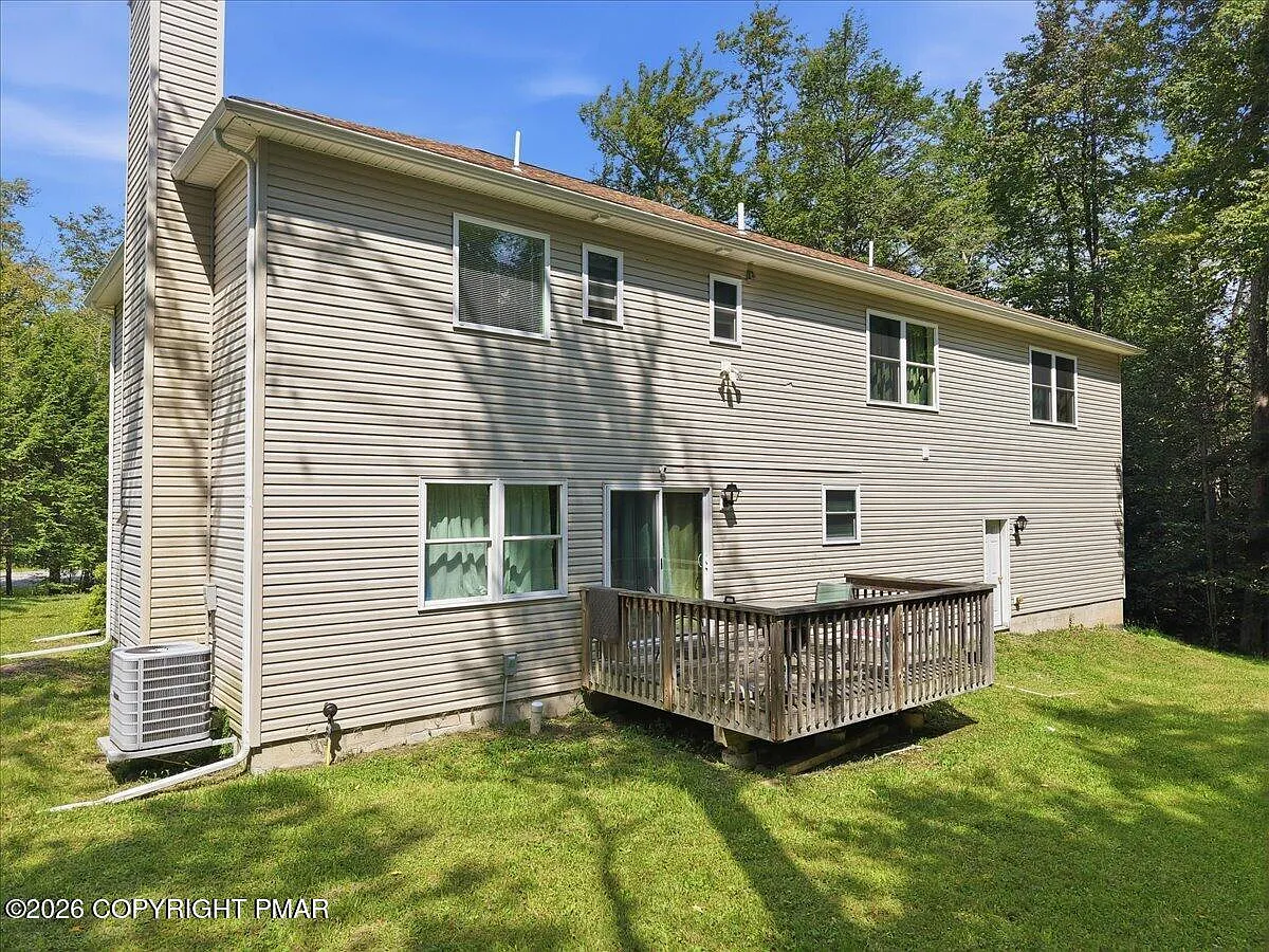 4 bed, 2744 sqft, $2,750 — Photo 4