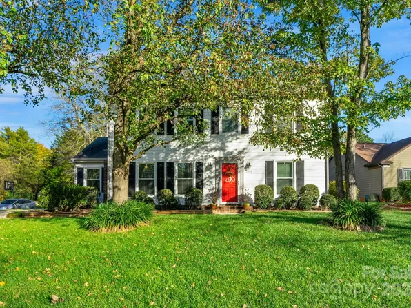 11716 Buckstone Ln, Charlotte, NC 28277