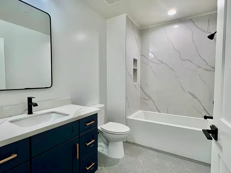 560 El Camino Real #208 — Photo 12