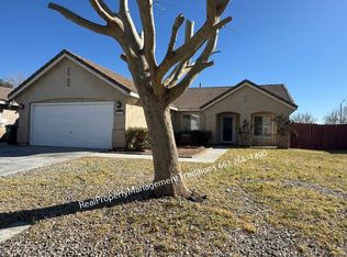 3316 Kaylyn St, Lancaster, CA 93535