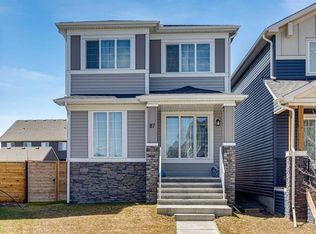 87 E Setonstone Lndg SE, Calgary, AB T3M 3R4