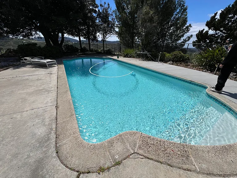 1531 Avohill Dr — Photo 33