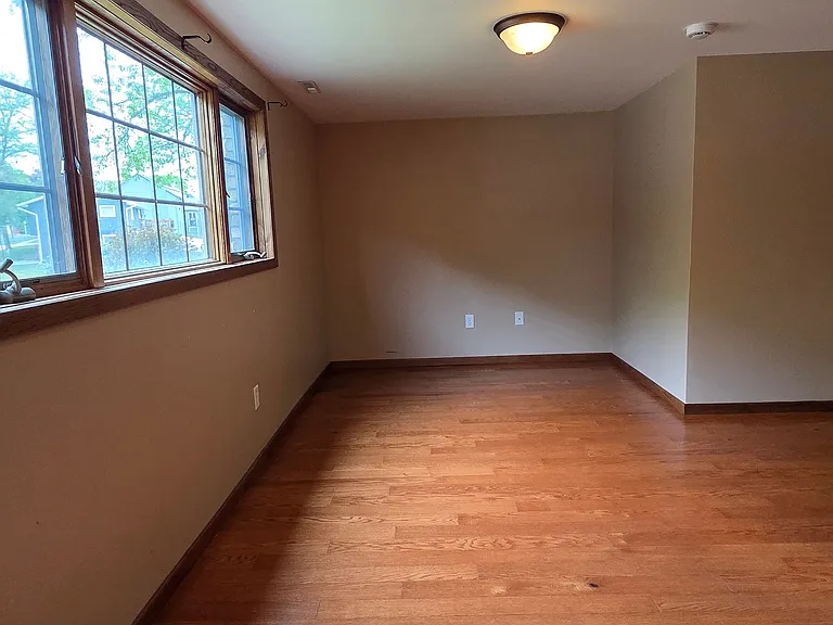 703 Northern Hills Dr NE — Photo 11