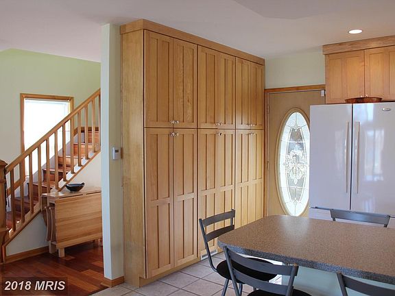 4th image of 1568 Annapolis Dr