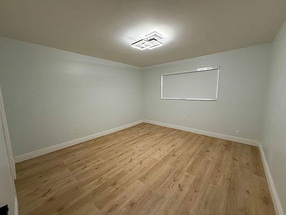 5th image of 2780 N Pine Island Road #211