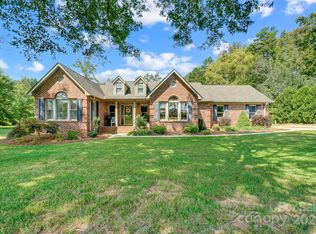 262 Southern Farm Rd, Gastonia, NC 28056