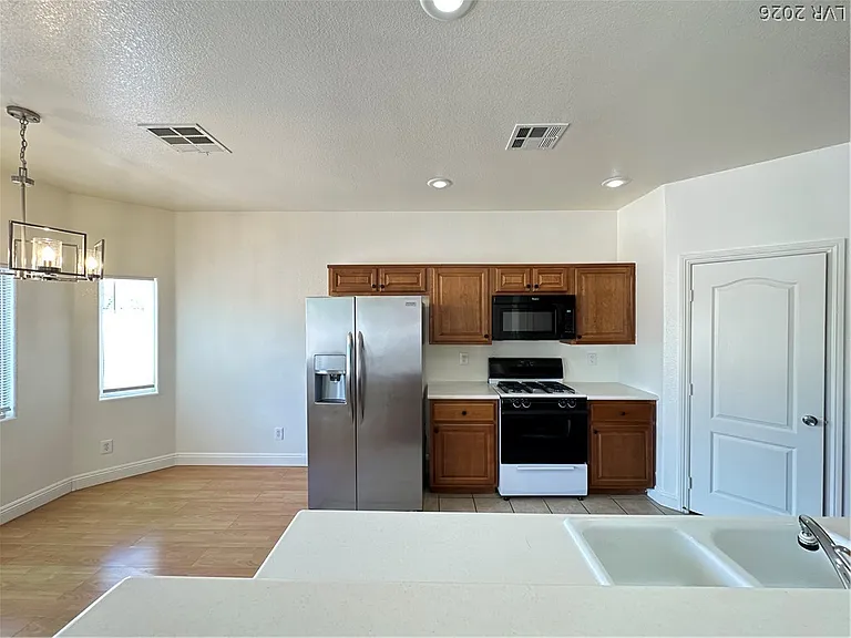 9442 Marshall Creek St #0 — Photo 8