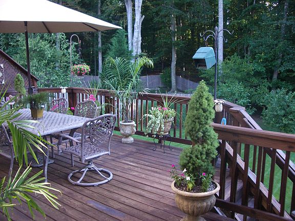Large Deck