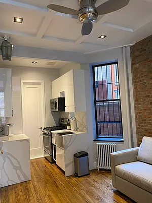 Rented by Loftey LLC | media 117