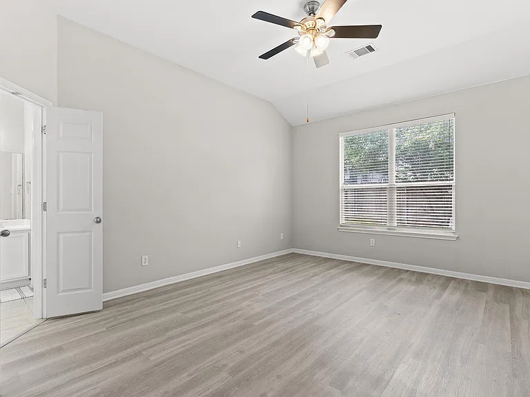 2400 Saddle Blanket Pl — Photo 17
