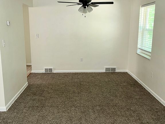 3rd image of 735 Center Ave Floor 2