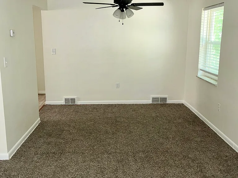735 Center Ave #2 — Photo 3