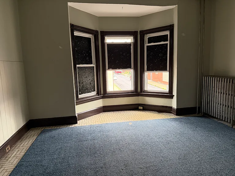 131 Bern St #2F — Photo 7