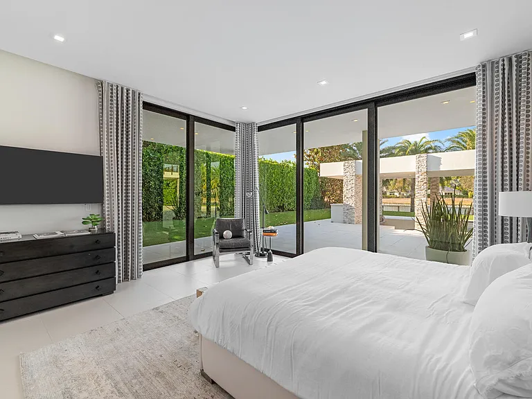 12381 Cypress Island Way — Photo 34