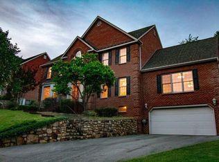 109 Baier Dr, Salem, VA 24153