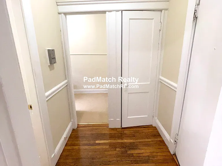 225 Kelton St #8A — Photo 6